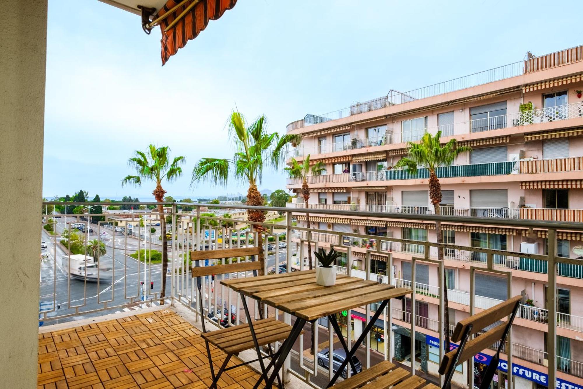 Appartement à 5 minutes à pied de la plage Cagnes-sur-Mer Exterior foto