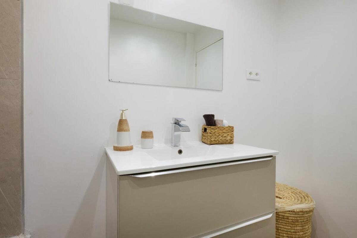 Appartement à 5 minutes à pied de la plage Cagnes-sur-Mer Exterior foto